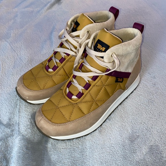 ember commute sneaker boots